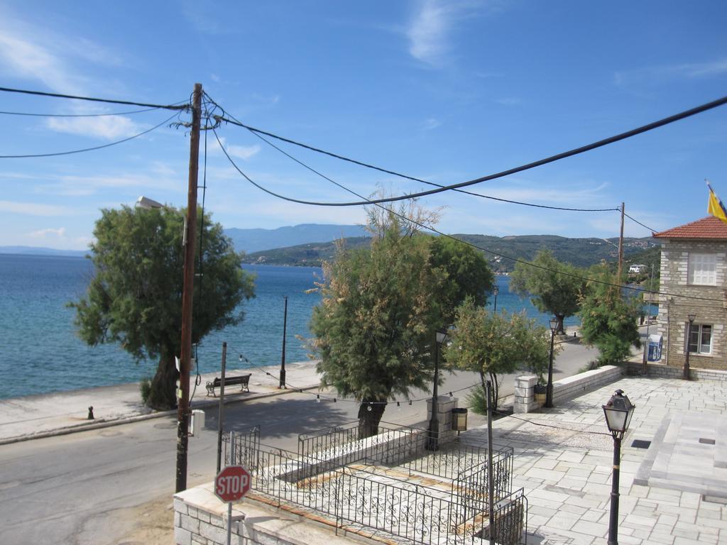 Gorgona Appartement Milína Buitenkant foto