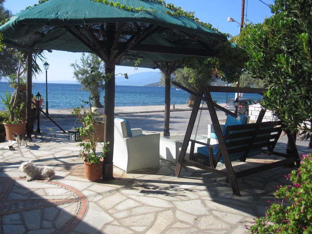 Gorgona Appartement Milína Buitenkant foto