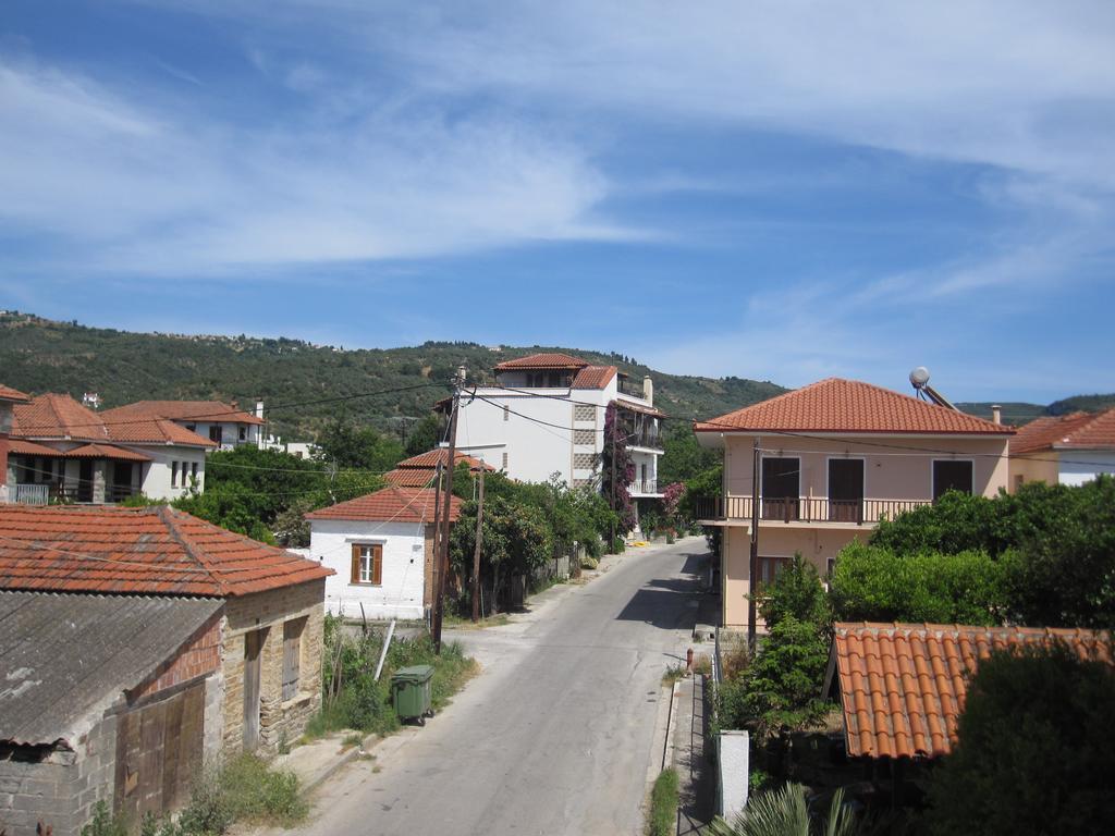 Gorgona Appartement Milína Buitenkant foto