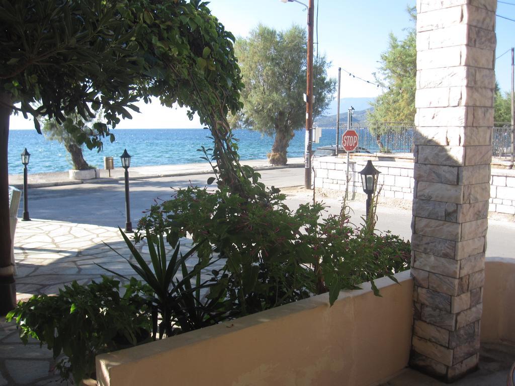 Gorgona Appartement Milína Buitenkant foto