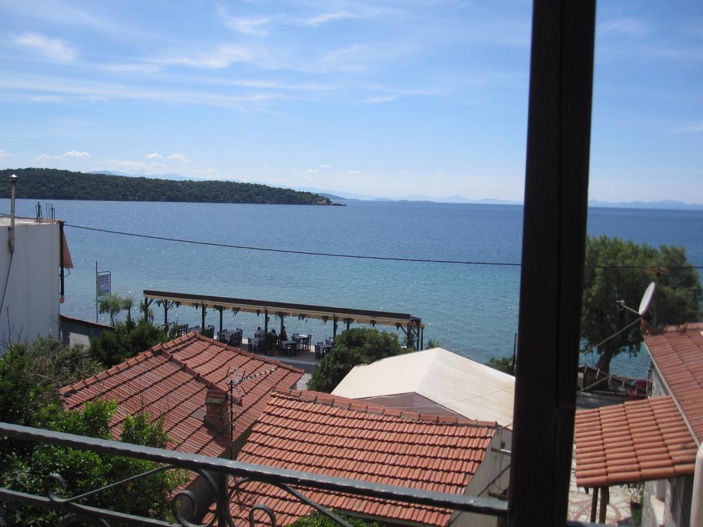 Gorgona Appartement Milína Buitenkant foto